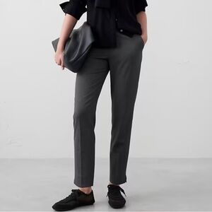 NWT Banana Republic Factory Grey Hayden Tapered Pull-On Trouser Pant